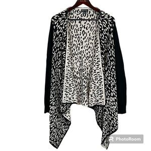 Two Sisters Women Animal Print Open Cardigan Sweater M L Cozy Warm Oversized